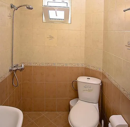 Karina Guest house 4*